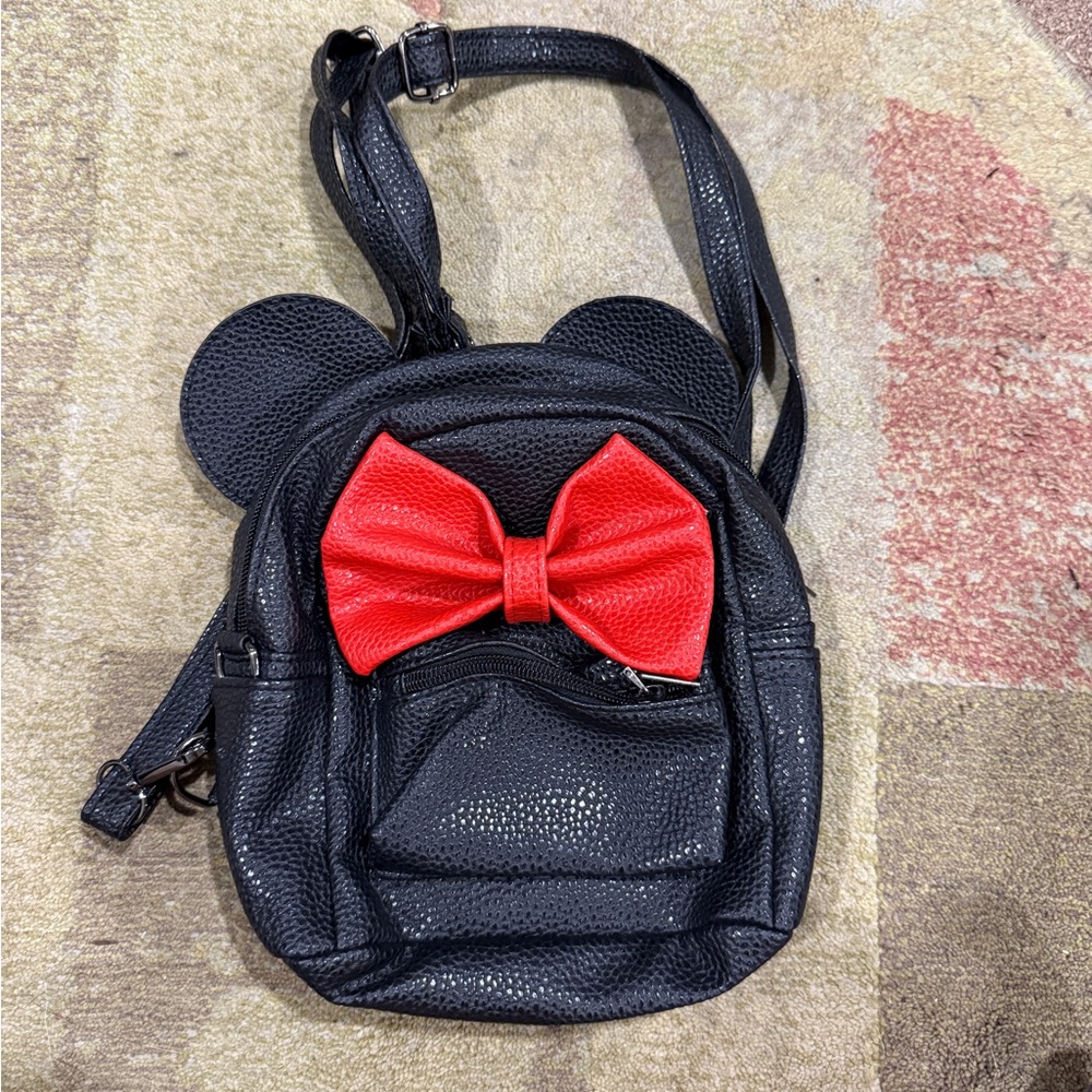 Minnie Mouse backpack